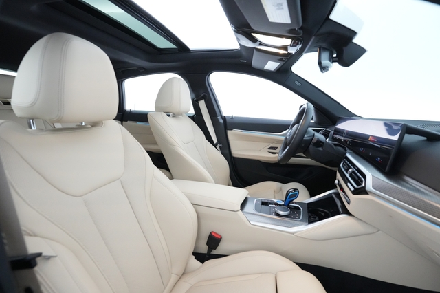 2022 BMW i4