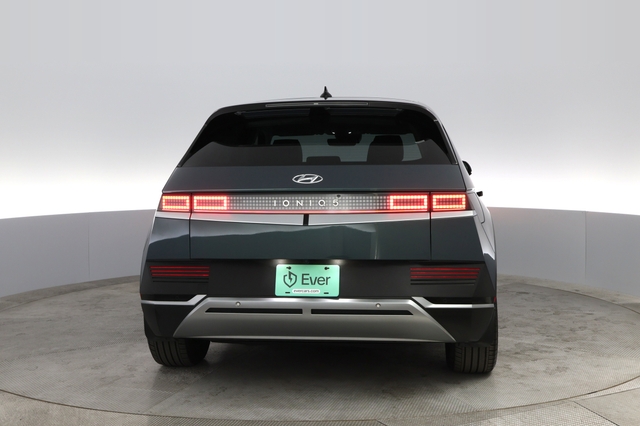 2022 Hyundai IONIQ 5