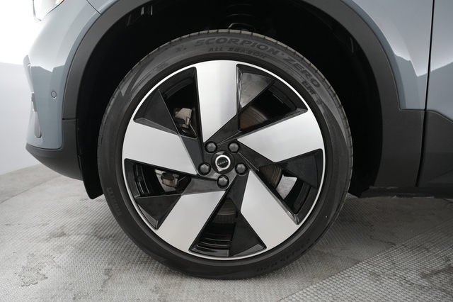 2023 Volvo C40 Recharge