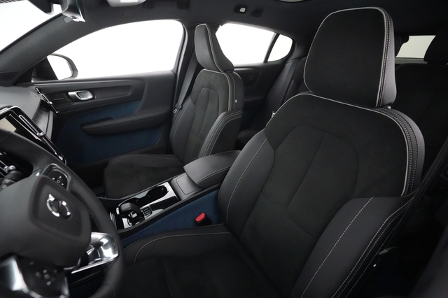 2023 Volvo C40 Recharge