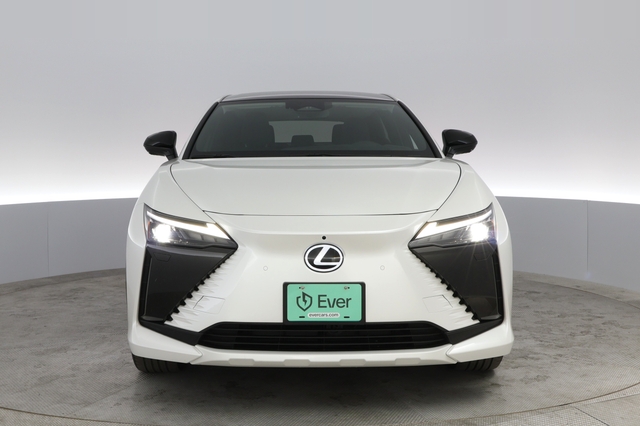 2023 Lexus RZ