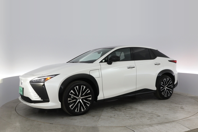 2023 Lexus RZ
