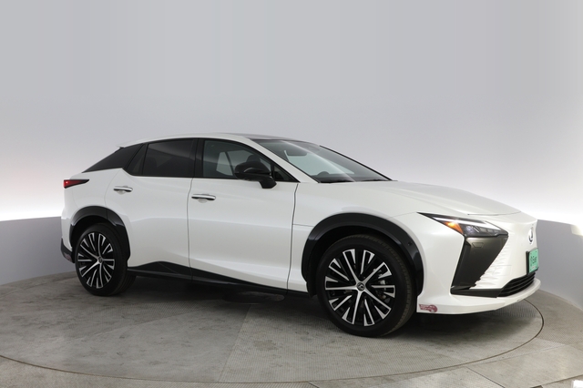 2023 Lexus RZ