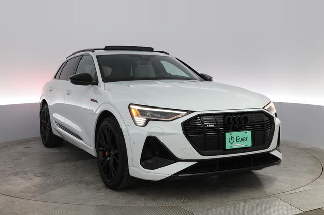 2022 Audi e-tron
