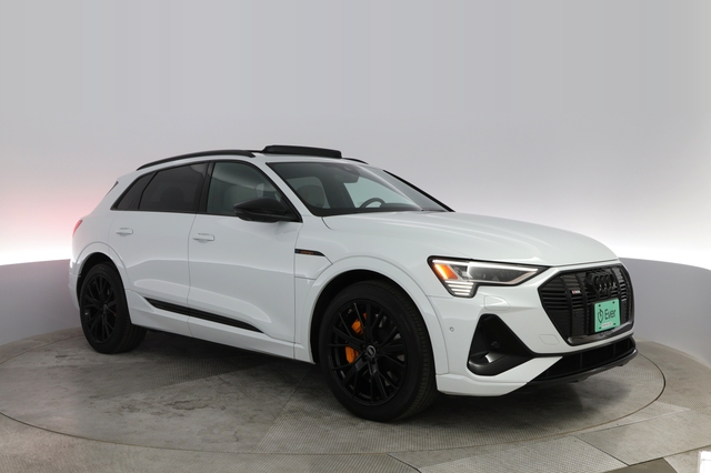 2022 Audi e-tron