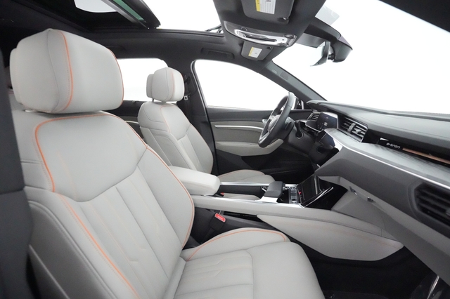 2022 Audi e-tron