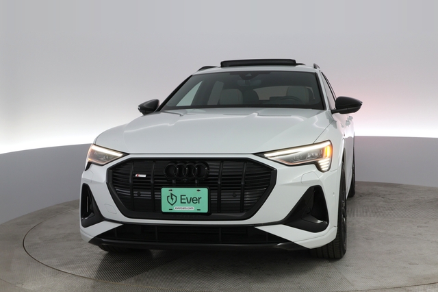 2022 Audi e-tron