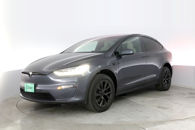2022 Tesla Model X