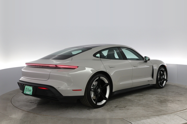 2021 Porsche Taycan