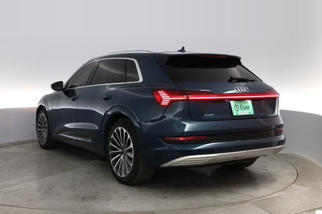 2019 Audi e-tron