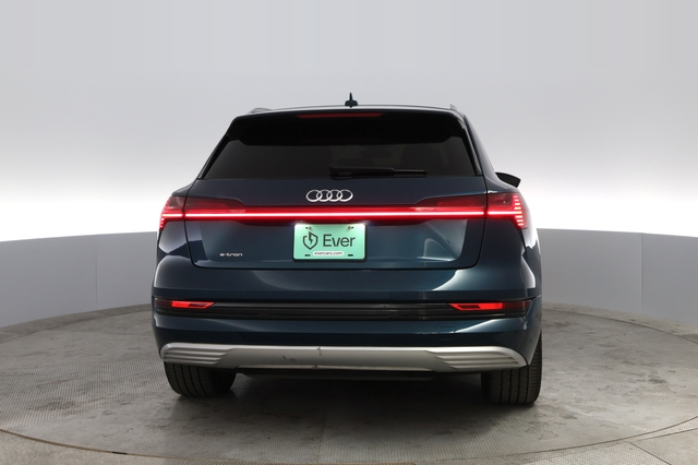 2019 Audi e-tron