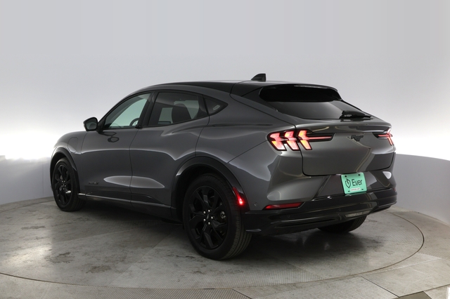 2023 Ford Mustang Mach-E