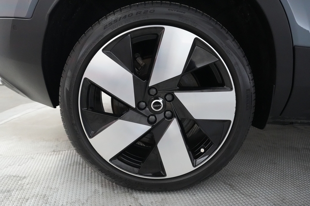 2023 Volvo C40 Recharge