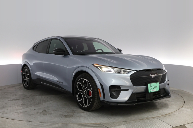 2022 Ford Mustang Mach-E