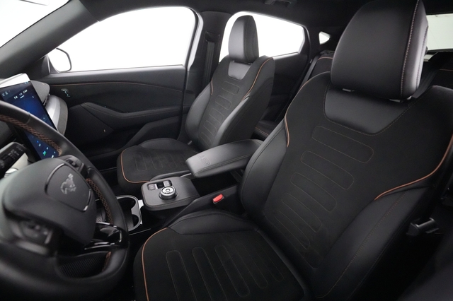 2022 Ford Mustang Mach-E