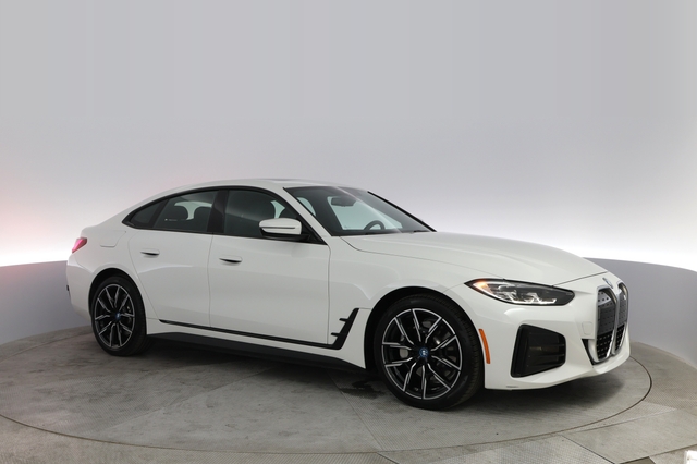2022 BMW i4