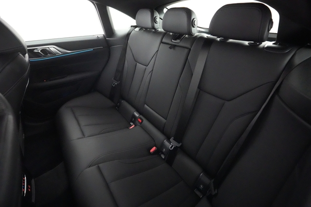 2022 BMW i4