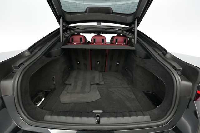 2023 BMW i4