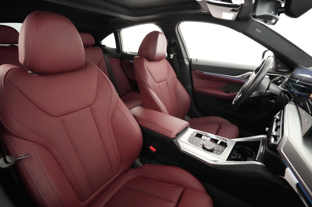 2023 BMW i4