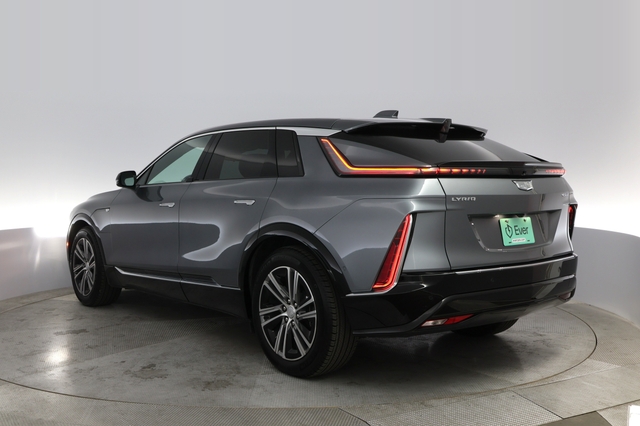 2023 Cadillac LYRIQ