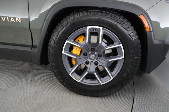 2022 Rivian R1T