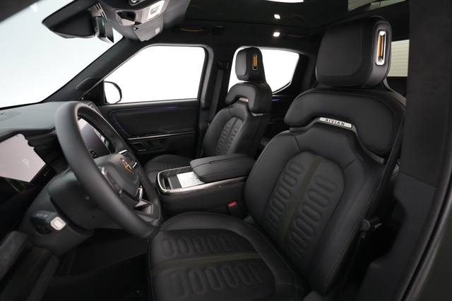 2022 Rivian R1T