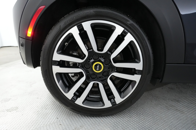 2023 MINI Cooper SE