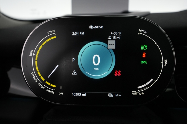 2023 MINI Cooper SE