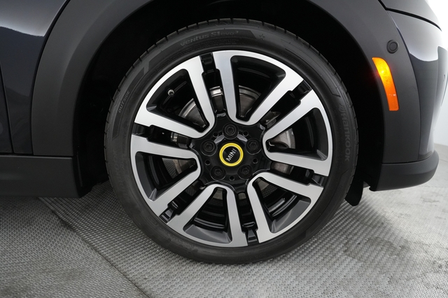 2023 MINI Cooper SE