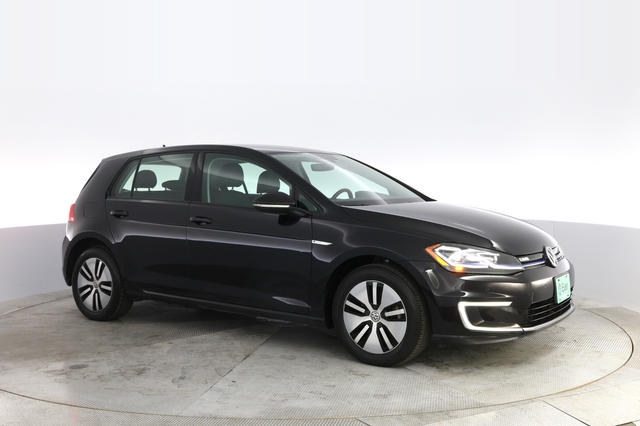 2017 Volkswagen e-Golf