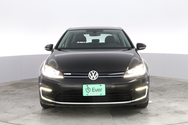2017 Volkswagen e-Golf
