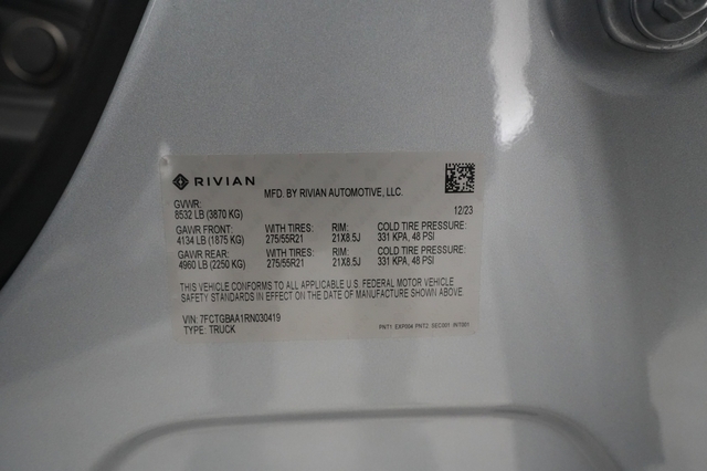 2024 Rivian R1T