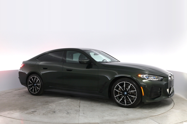 2024 BMW i4