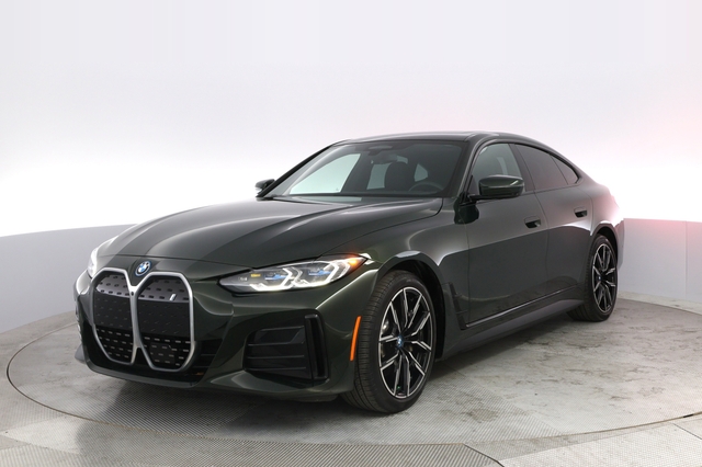 2024 BMW i4