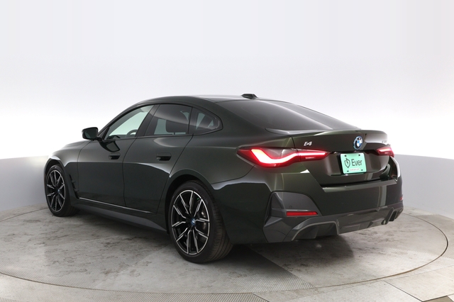 2024 BMW i4