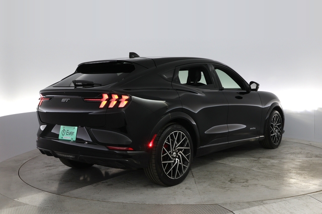 2023 Ford Mustang Mach-E