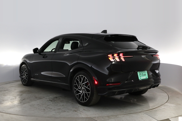 2023 Ford Mustang Mach-E