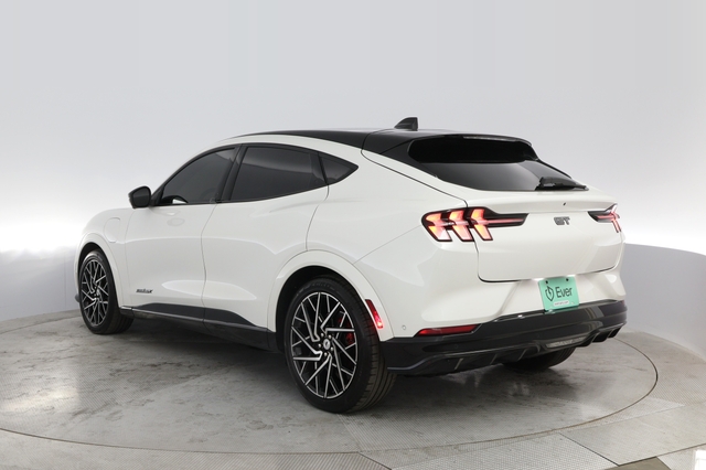 2023 Ford Mustang Mach-E