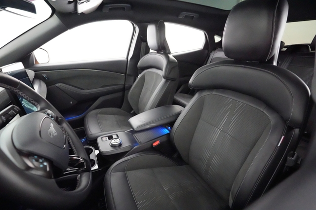 2021 Ford Mustang Mach-E