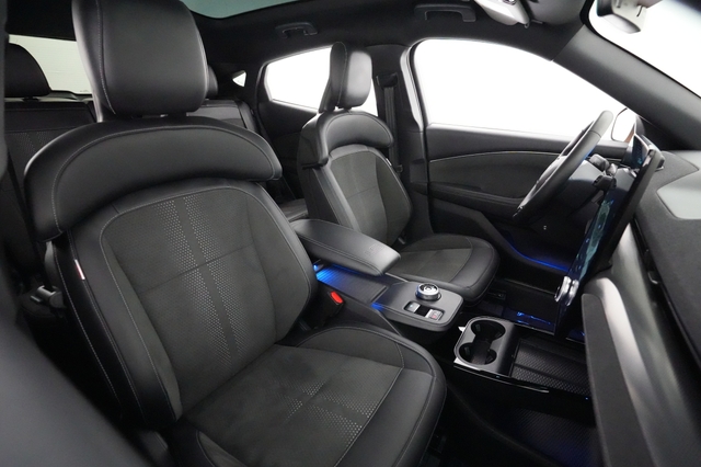 2021 Ford Mustang Mach-E