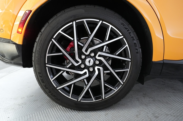 2021 Ford Mustang Mach-E