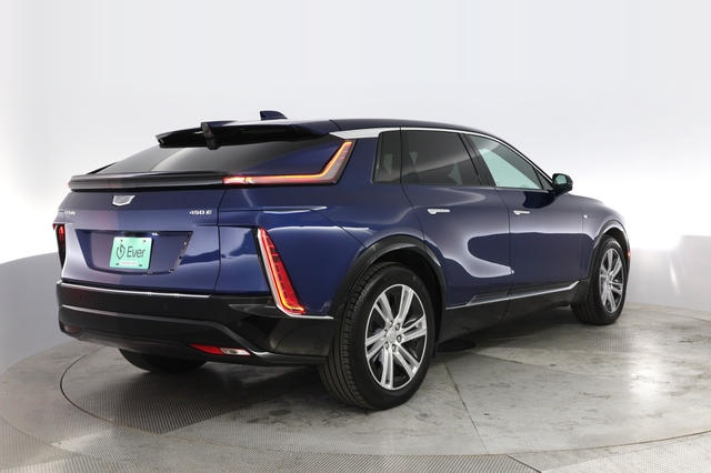 2024 Cadillac Lyriq