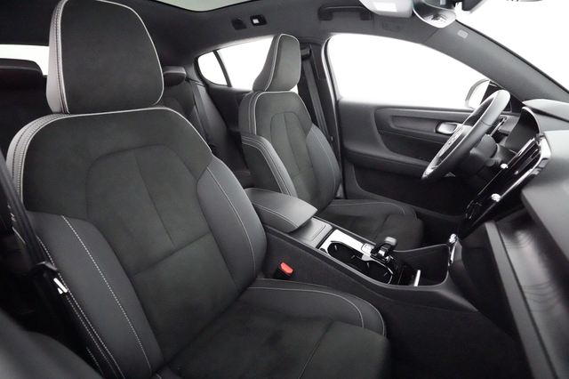 2023 Volvo C40 Recharge