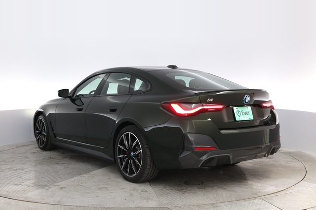 2024 BMW i4