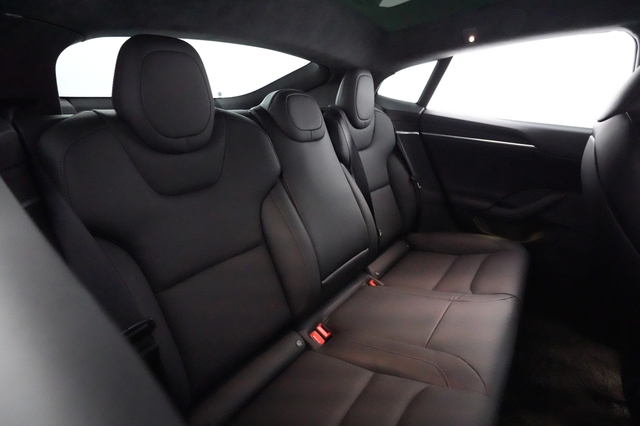 2022 Tesla Model S