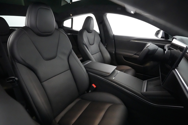 2022 Tesla Model S