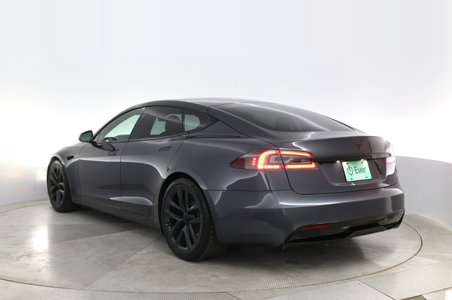 2022 Tesla Model S