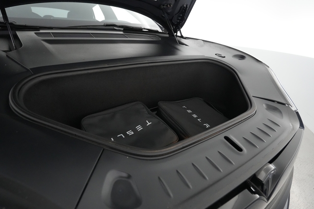 2022 Tesla Model S