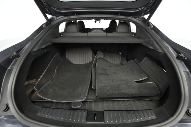 2022 Tesla Model S