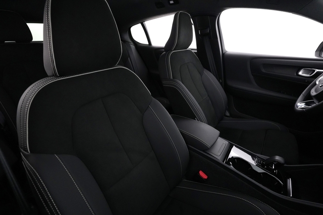 2023 Volvo C40 Recharge